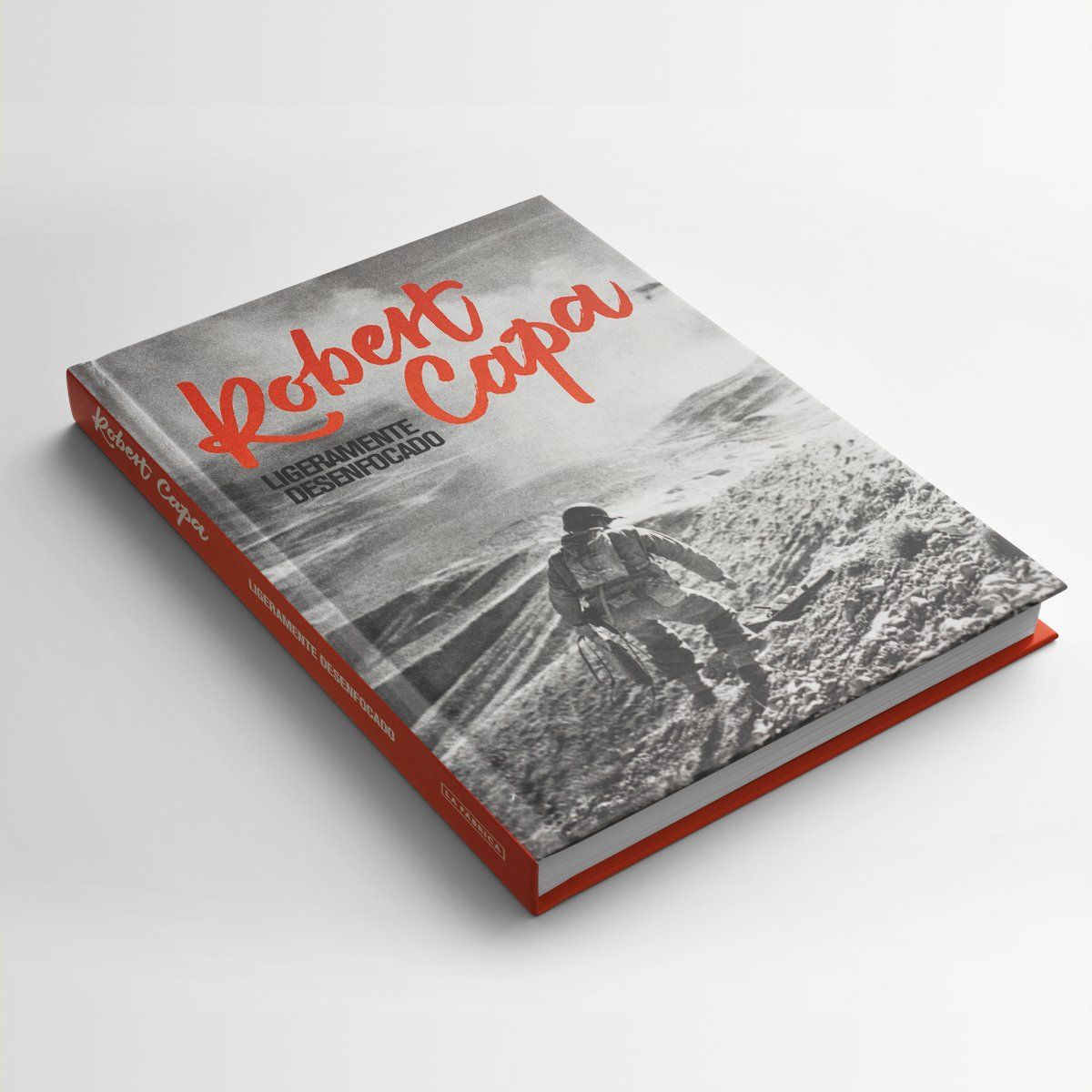 Robert Capa-Ligeramente Desenfocado--Books-Monochrome Hub-Gallery for Fine Art Photography