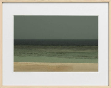 Ivailo Stanev-Álvarez-RED SEA-11:05-40x50 cm-limited editions-Monochrome Hub-Gallery for Fine Art Photography