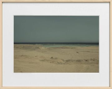 Ivailo Stanev-Álvarez-RED SEA-12:14-40x50 cm-limited editions-Monochrome Hub-Gallery for Fine Art Photography