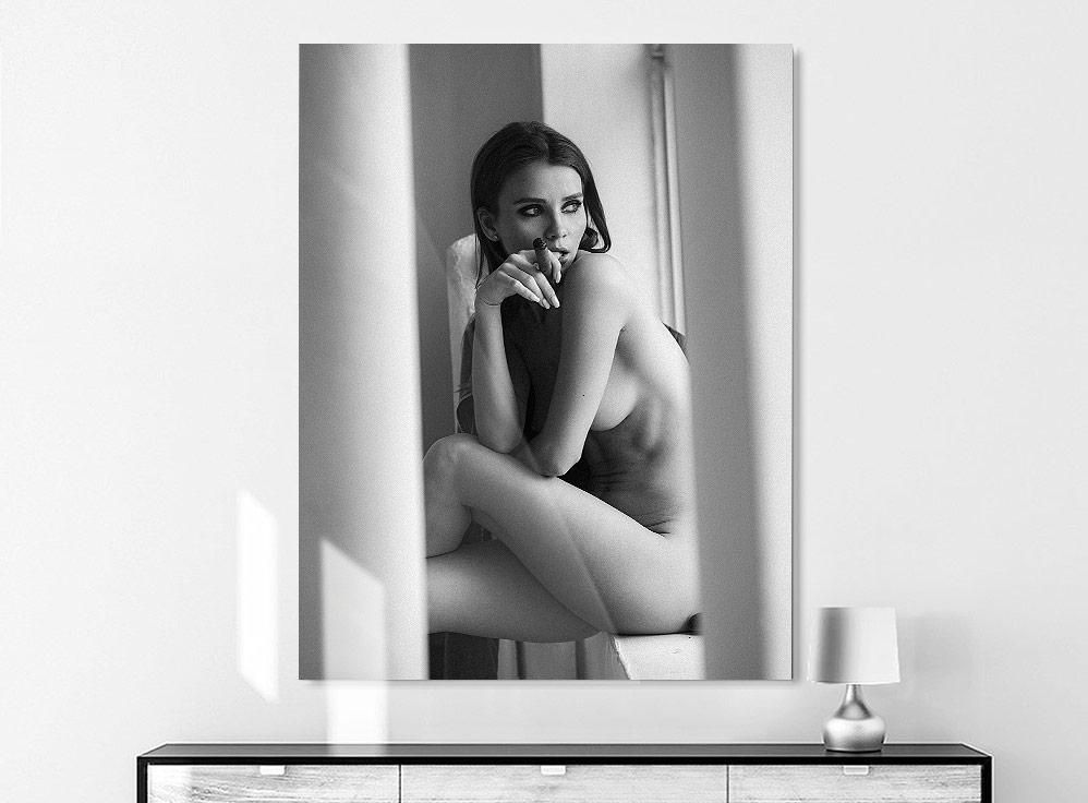 Sacha Leyendecker-Smoking Break-I-100x150 cm-limited editions-Monochrome Hub-Gallery for Fine Art Photography