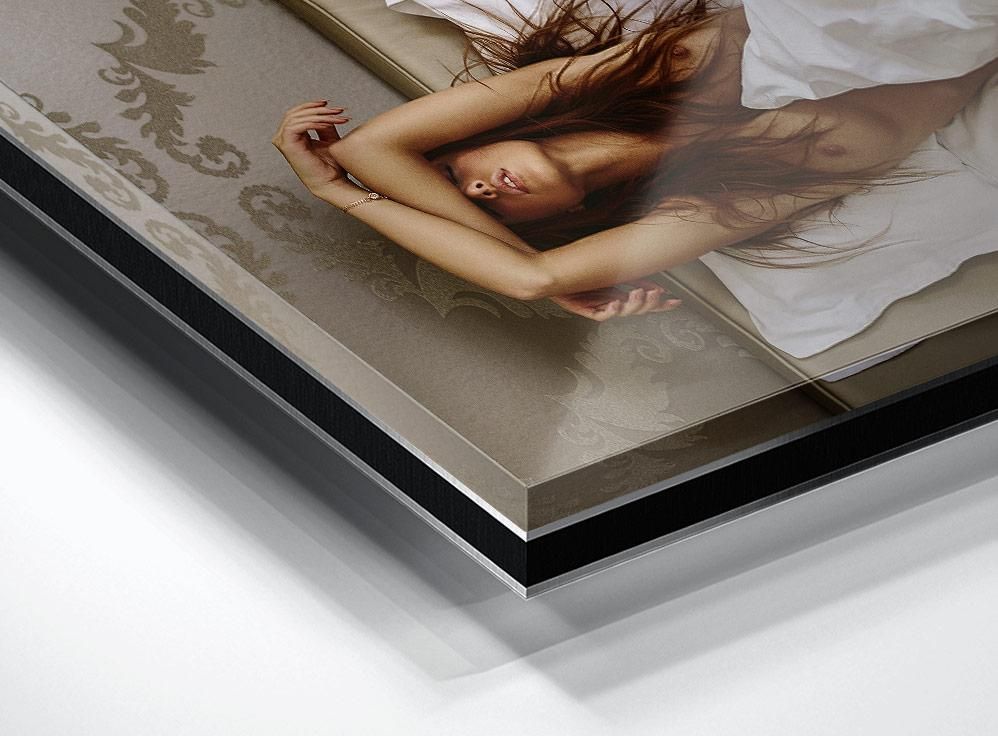 Sacha Leyendecker-Morning Treasure--limited editions-Monochrome Hub-Gallery for Fine Art Photography