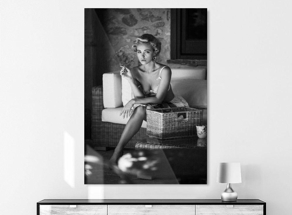 Sacha Leyendecker-Bella Donna Siciliana-I-100x150 cm-limited editions-Monochrome Hub-Gallery for Fine Art Photography