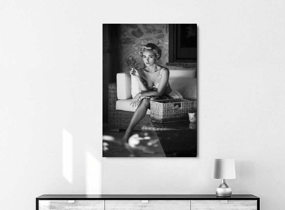 Sacha Leyendecker-Bella Donna Siciliana-I-70x110 cm-limited editions-Monochrome Hub-Gallery for Fine Art Photography