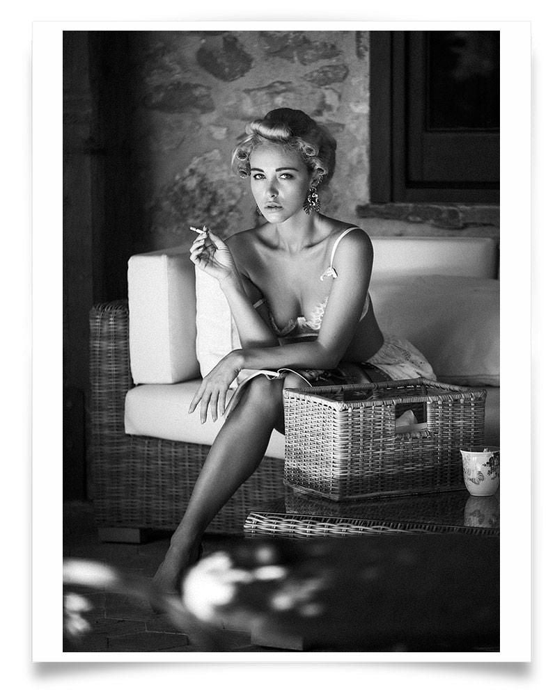 Sacha Leyendecker-Bella Donna Siciliana-I-PRINT ONLY-42x60 cm-limited editions-Monochrome Hub-Gallery for Fine Art Photography