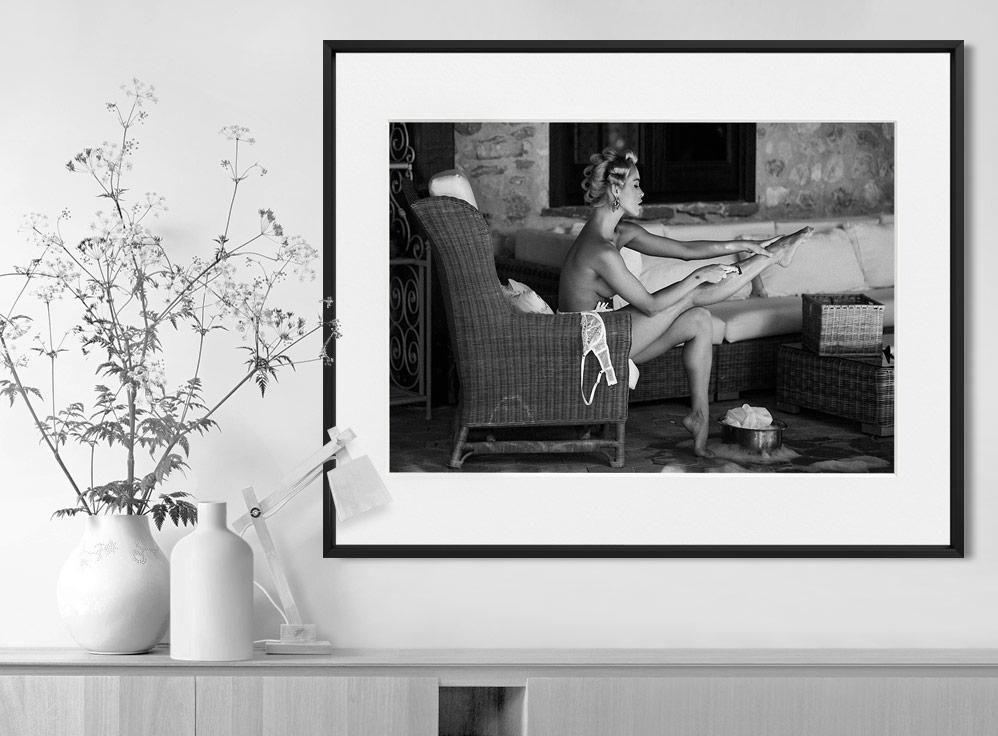 Sacha Leyendecker-Bella Donna Siciliana-II-50x70 cm-limited editions-Monochrome Hub-Gallery for Fine Art Photography