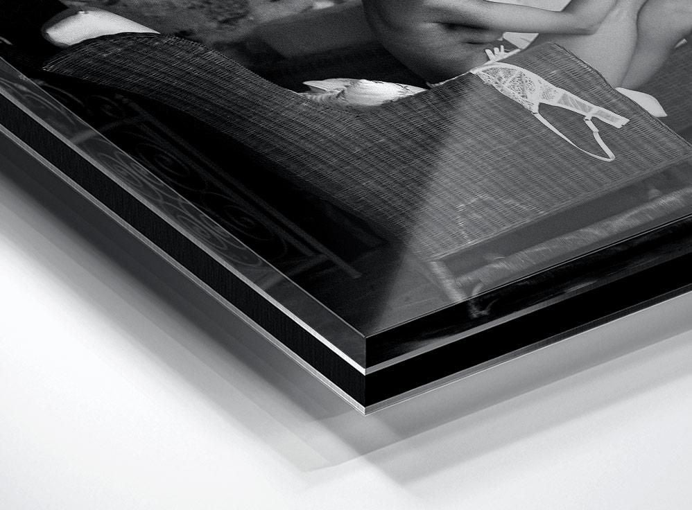 Sacha Leyendecker-Bella Donna Siciliana-II--limited editions-Monochrome Hub-Gallery for Fine Art Photography