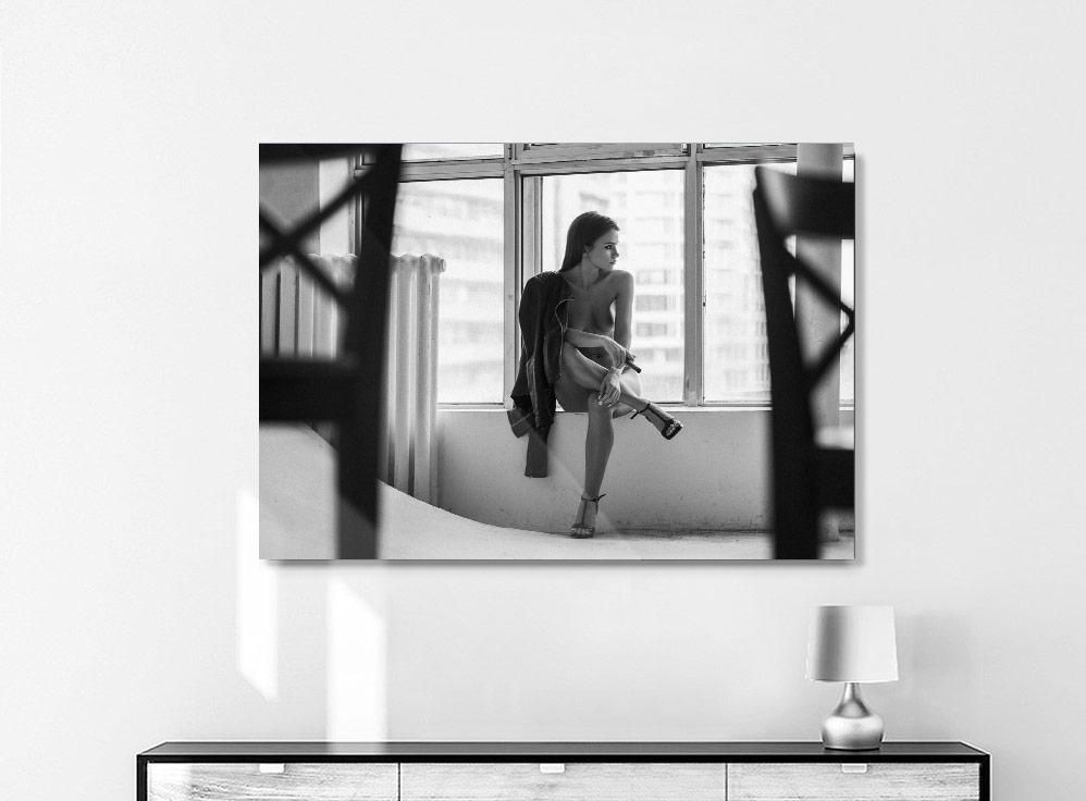 Sacha Leyendecker-Smoking Break-II-80x100 cm-limited editions-Monochrome Hub-Gallery for Fine Art Photography