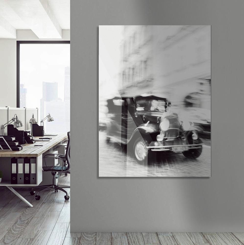 Ivailo Stanev-Álvarez-RETRO CAR, VIENNA--limited editions-Monochrome Hub-Gallery for Fine Art Photography