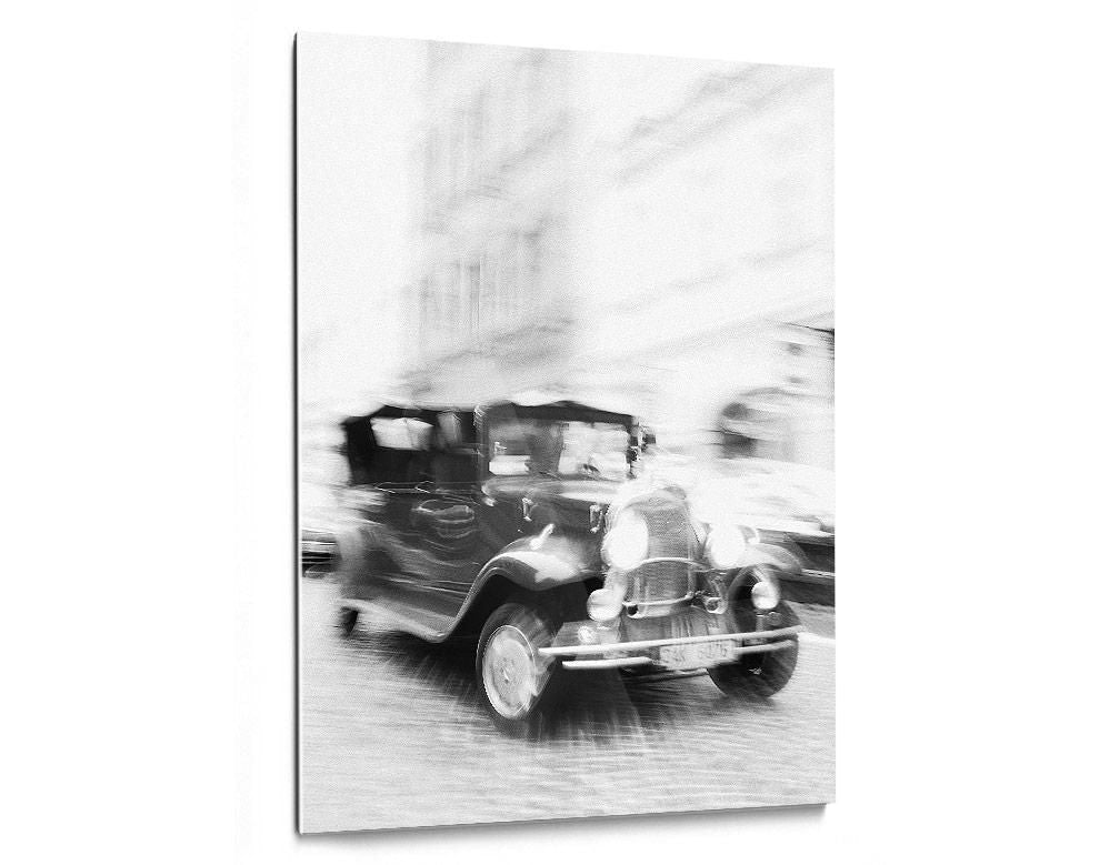 Ivailo Stanev-Álvarez-RETRO CAR, VIENNA--limited editions-Monochrome Hub-Gallery for Fine Art Photography