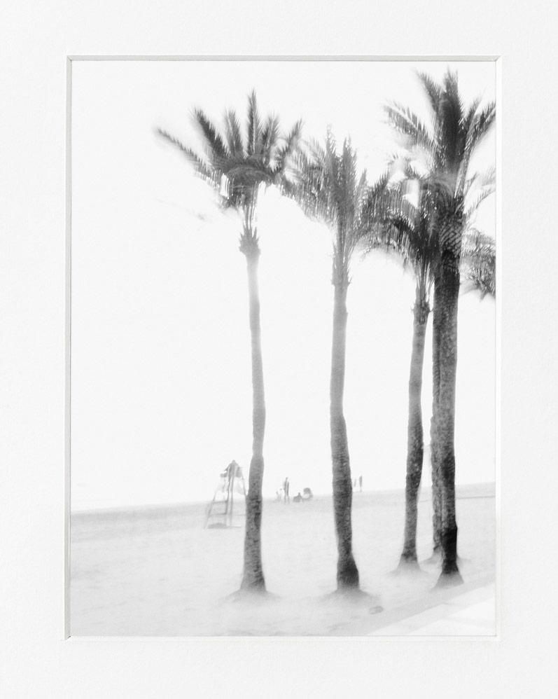 Ivailo Stanev-Álvarez-La Playa Calpe-II--limited editions-Monochrome Hub-Gallery for Fine Art Photography