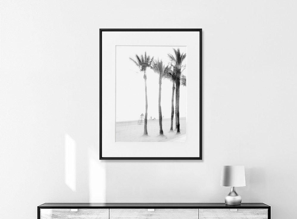 Ivailo Stanev-Álvarez-La Playa Calpe-II-60x80 cm-limited editions-Monochrome Hub-Gallery for Fine Art Photography