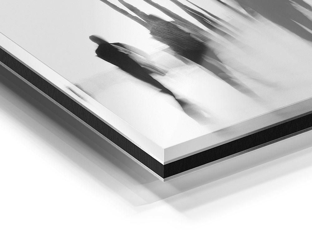 Ivailo Stanev-Álvarez-La Playa Benidorm-II--limited editions-Monochrome Hub-Gallery for Fine Art Photography
