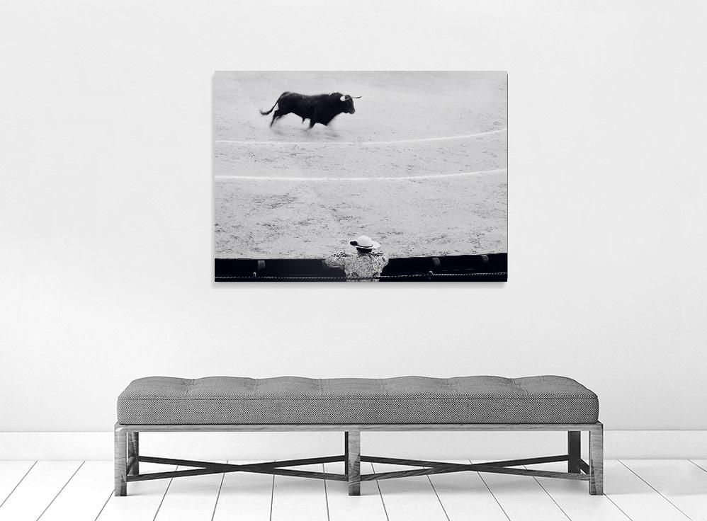 Ivailo Stanev-Álvarez-TORO-B&W-VALENCIA-II-80x100 cm-limited editions-Monochrome Hub-Gallery for Fine Art Photography