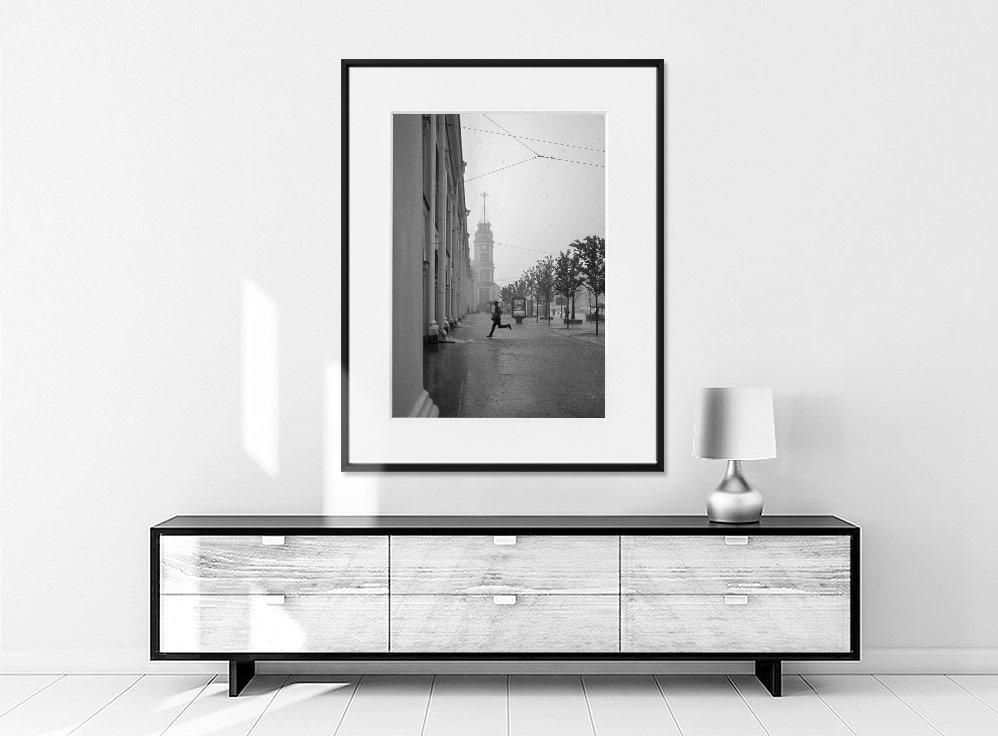 Ivailo Stanev-Álvarez-Rain-St. Petersburg-70x100 cm-limited editions-Monochrome Hub-Gallery for Fine Art Photography