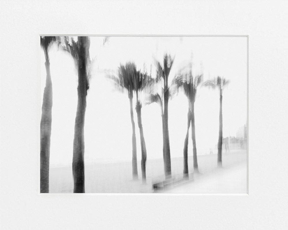 Ivailo Stanev-Álvarez-La Playa Alicante--limited editions-Monochrome Hub-Gallery for Fine Art Photography