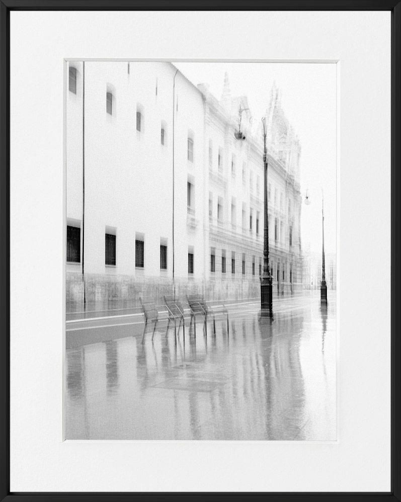 Ivailo Stanev-Álvarez-E#Motion-La calle--limited editions-Monochrome Hub-Gallery for Fine Art Photography
