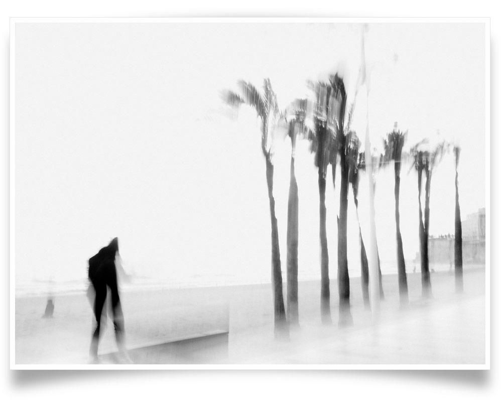 Ivailo Stanev-Álvarez-La Playa de Levante-PRINT ONLY-42x60 cm-limited editions-Monochrome Hub-Gallery for Fine Art Photography