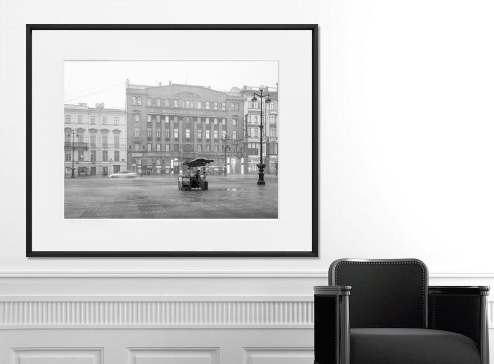 Ivailo Stanev-Álvarez-Rainy Afternoon, St. Petersburg-70x100 cm-limited editions-Monochrome Hub-Gallery for Fine Art Photography