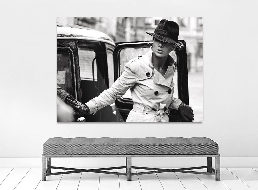 Ivailo Stanev-Álvarez-PORTRAIT IN LONDON-100x150 cm-limited editions-Monochrome Hub-Gallery for Fine Art Photography