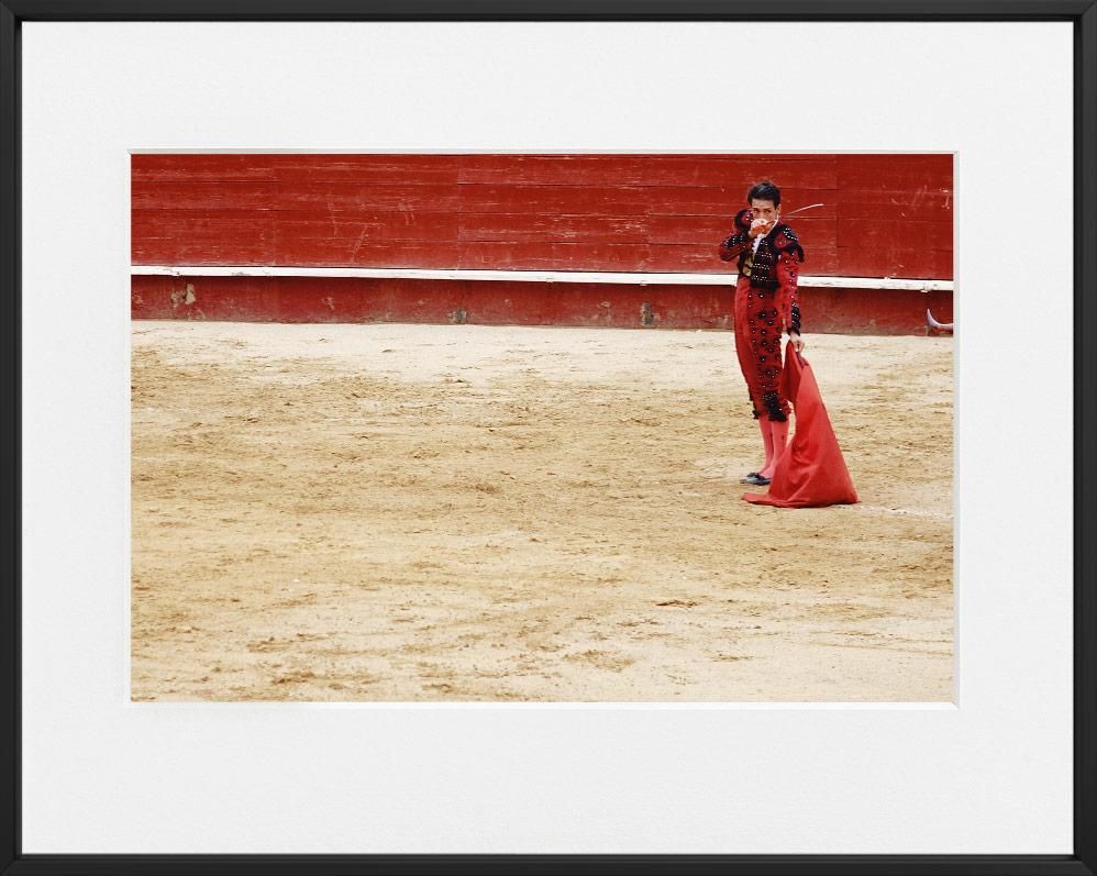 Ivailo Stanev-Álvarez-J.DUQUE-ROJO-40x50 cm-limited editions-Monochrome Hub-Gallery for Fine Art Photography