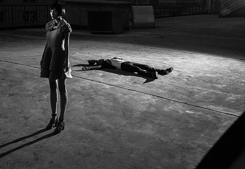 Nikola Borissov-ELLE, Shanghai-PRINT ONLY-42x60 cm-limited editions-Monochrome Hub-Gallery for Fine Art Photography