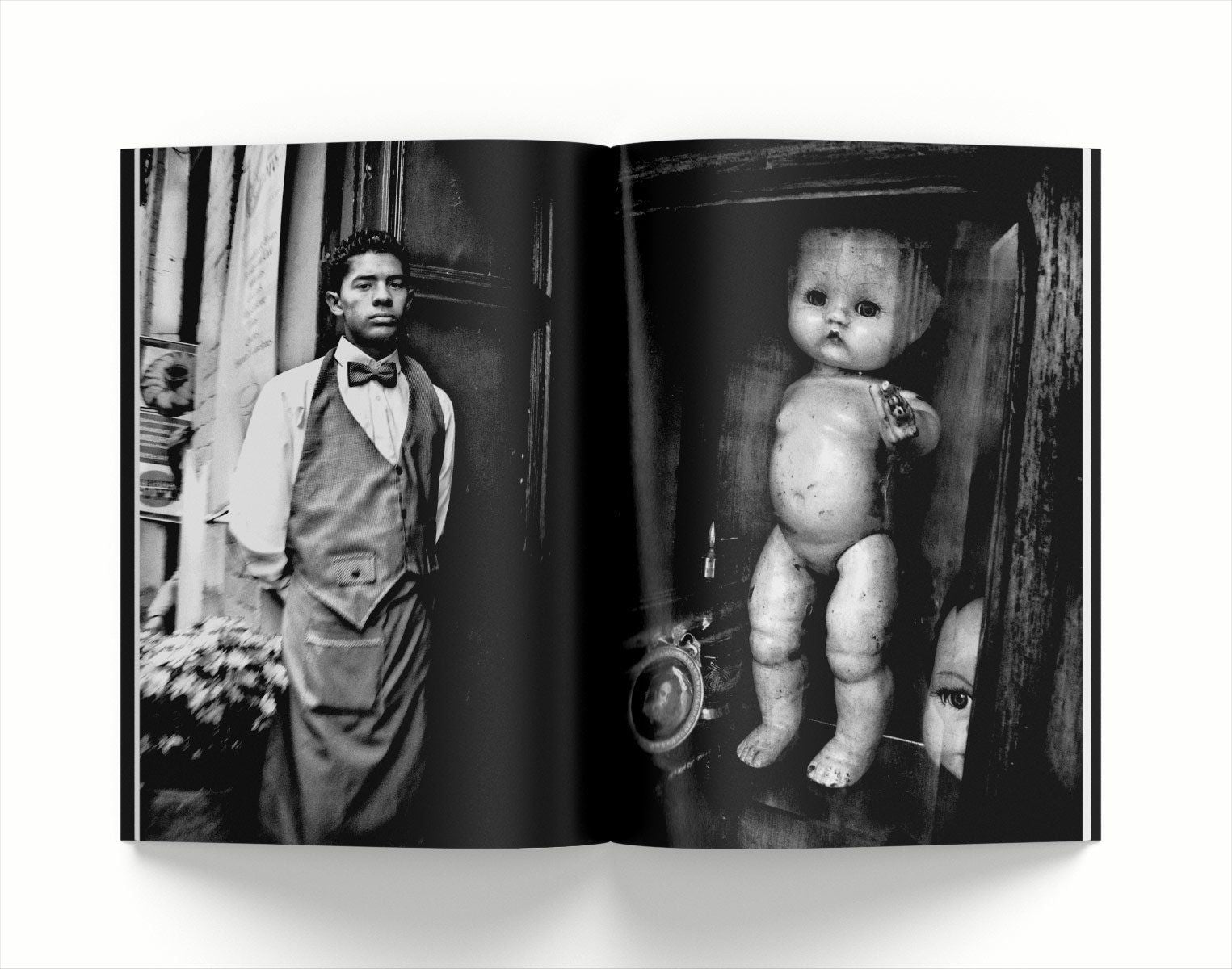 R.Dávila & D.Bustamante-Nubes de un cielo que no cambia--Books-Monochrome Hub-Gallery for Fine Art Photography