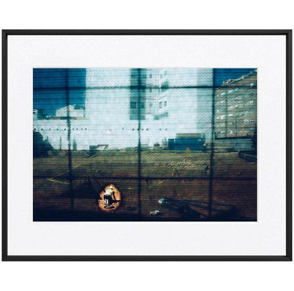 Aníbal Cáceres 'DANG3Rphotos'-PUNTO DE TRABAJO-40x50 cm-limited editions-Monochrome Hub-Gallery for Fine Art Photography