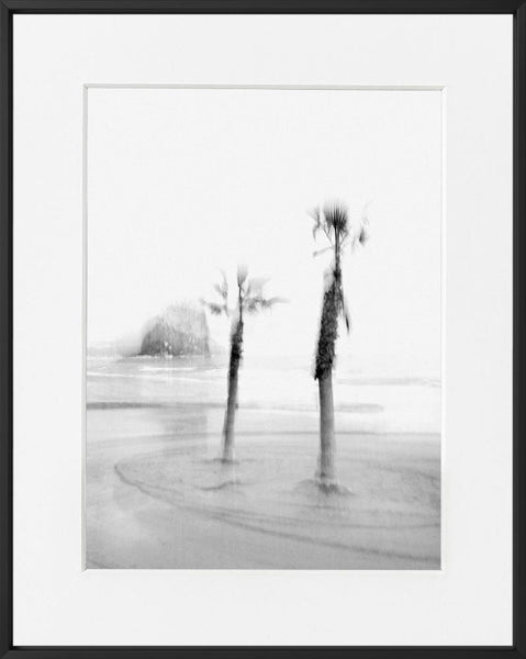 Ivailo Stanev-Álvarez-La Playa Calpe--limited editions-Monochrome Hub-Gallery for Fine Art Photography