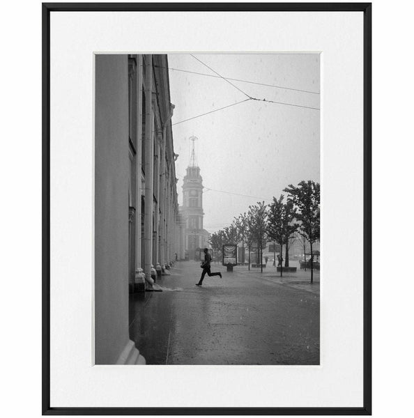 Ivailo Stanev-Álvarez-Rain-St. Petersburg--limited editions-Monochrome Hub-Gallery for Fine Art Photography