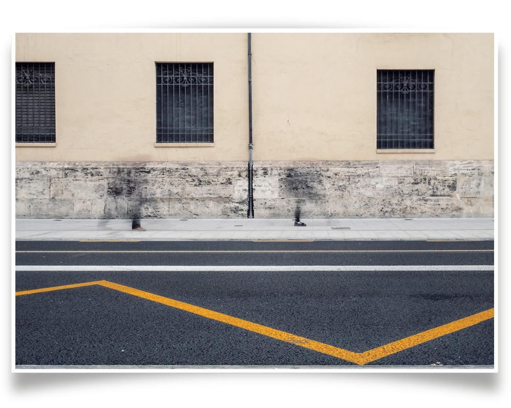 Ivailo Stanev-Álvarez-Streets of Valencia-PRINT ONLY-42x60 cm-limited editions-Monochrome Hub-Gallery for Fine Art Photography
