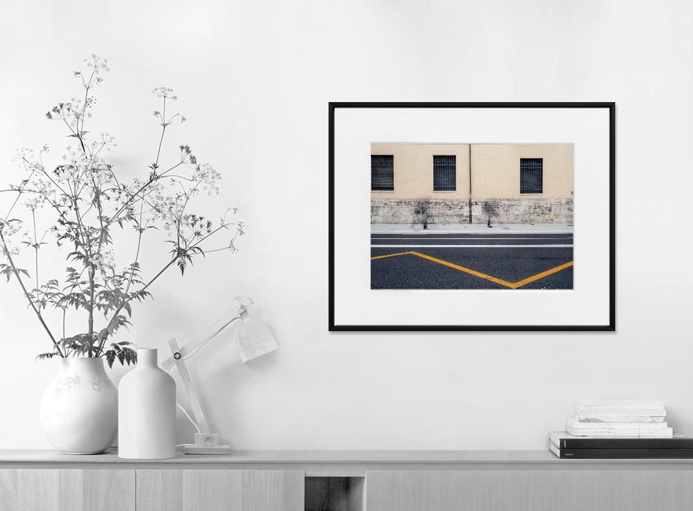Ivailo Stanev-Álvarez-Streets of Valencia-40x50 cm-limited editions-Monochrome Hub-Gallery for Fine Art Photography