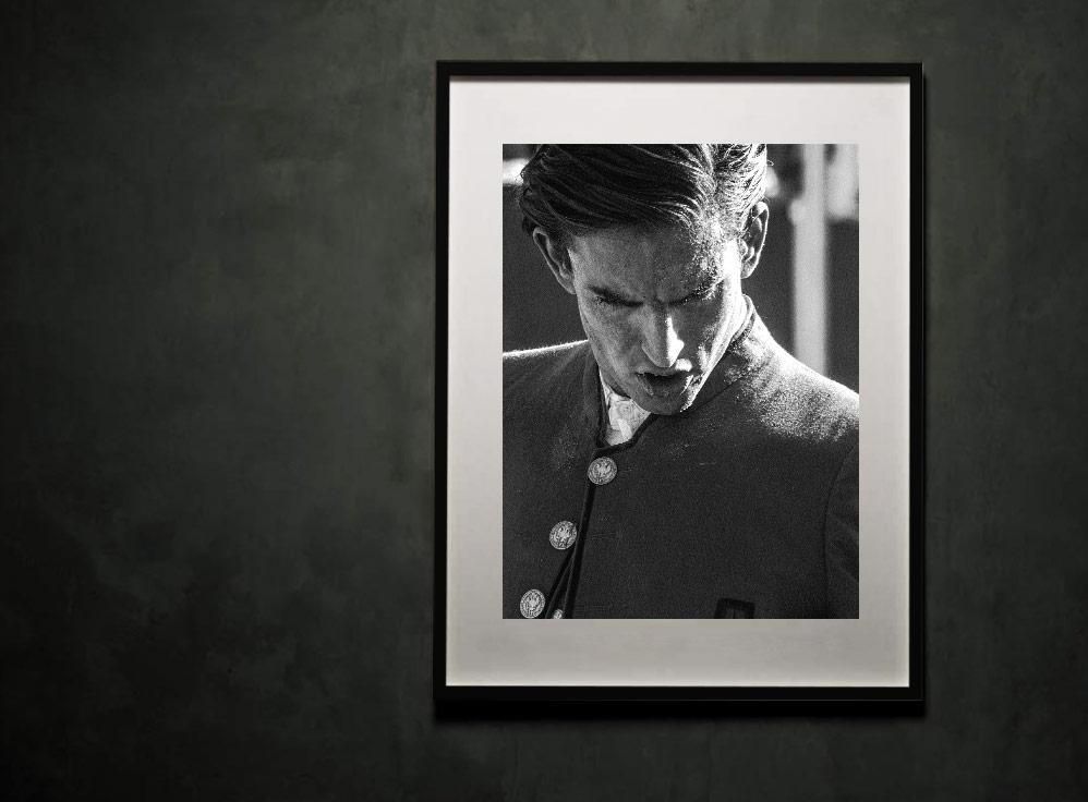 Ivailo Stanev-Álvarez-J.DUQUE-PORTRAIT, MOYA-II-50x70 cm-limited editions-Monochrome Hub-Gallery for Fine Art Photography