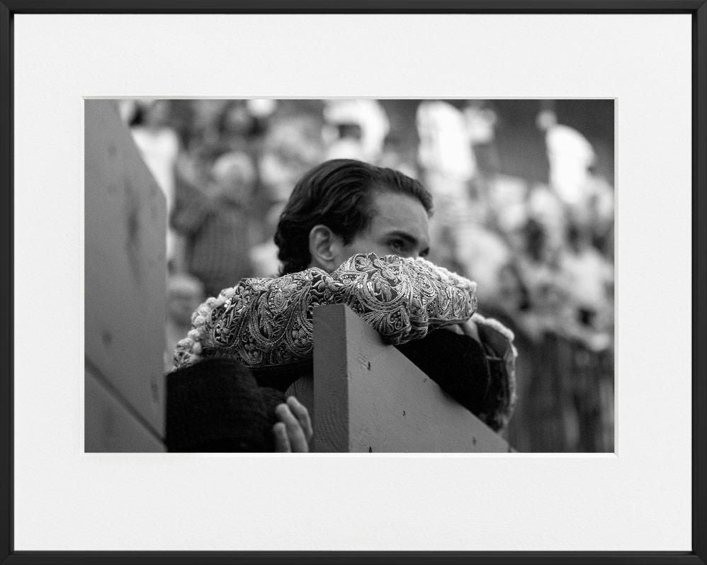 Juan Pedro Cano-PLAZA DE TOROS DE UTIEL #1-50x70 cm-limited editions-Monochrome Hub-Gallery for Fine Art Photography