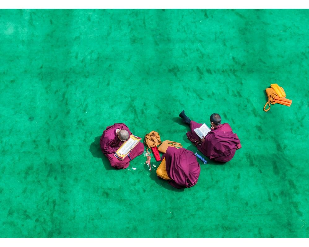 Shinya Itahana-Tibetan Buddhist Nuns--limited editions-Monochrome Hub-Gallery for Fine Art Photography