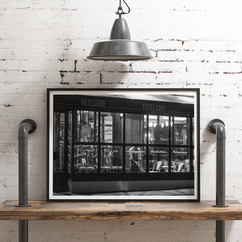 Monochrome Hub-BRASSERIE-40x60 cm-posters-Monochrome Hub-Gallery for Fine Art Photography