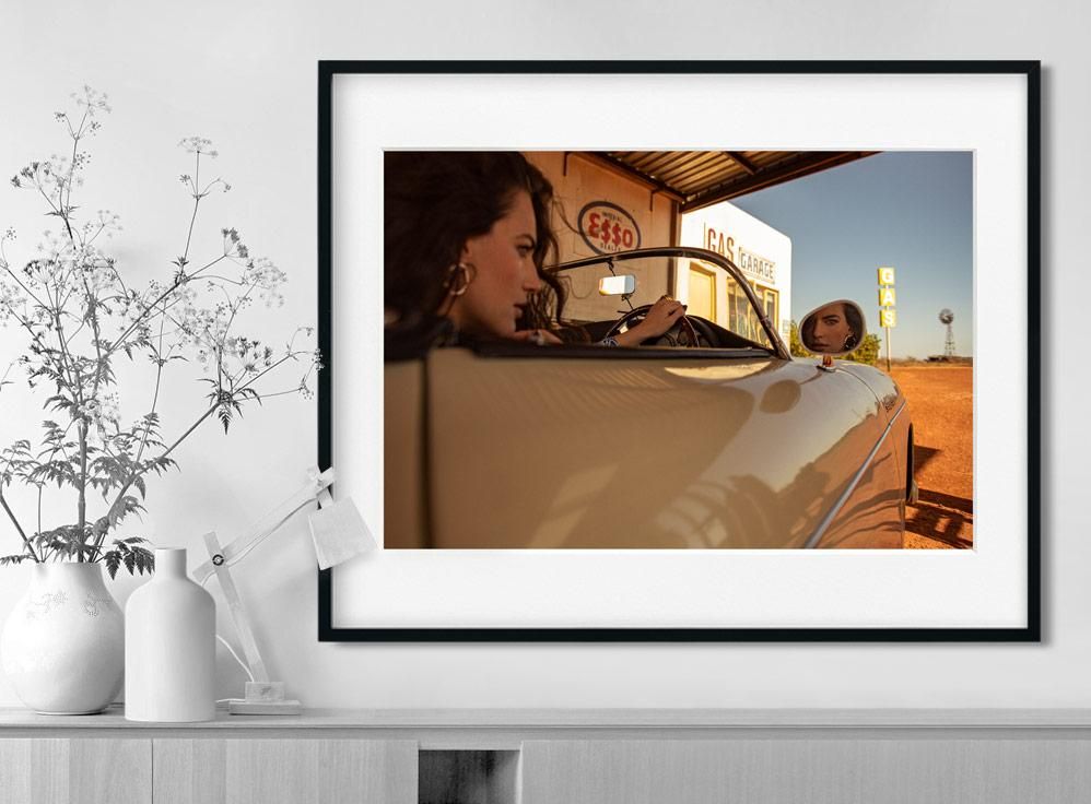 Nikola Borissov-ELLE, Cape Town-1-50x70 cm-limited editions-Monochrome Hub-Gallery for Fine Art Photography