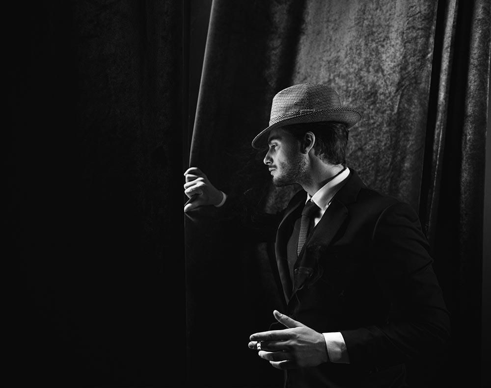 Nikola Borissov-ELLE, Shanghai-2-PRINT ONLY-42x60 cm-limited editions-Monochrome Hub-Gallery for Fine Art Photography